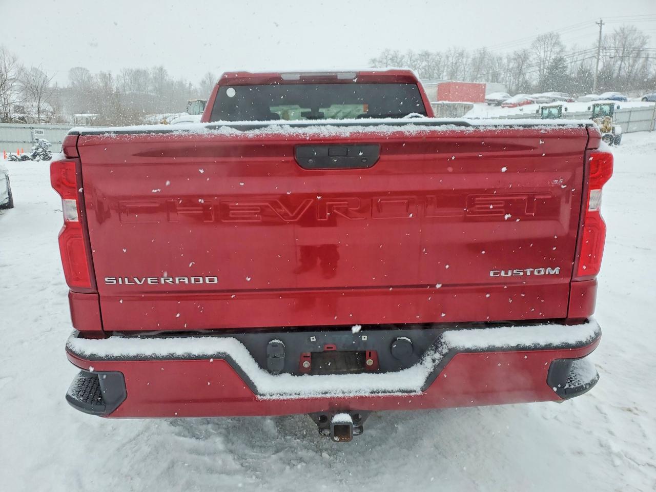 2019 Chevrolet Silverado K1500 Custom - Фото 6