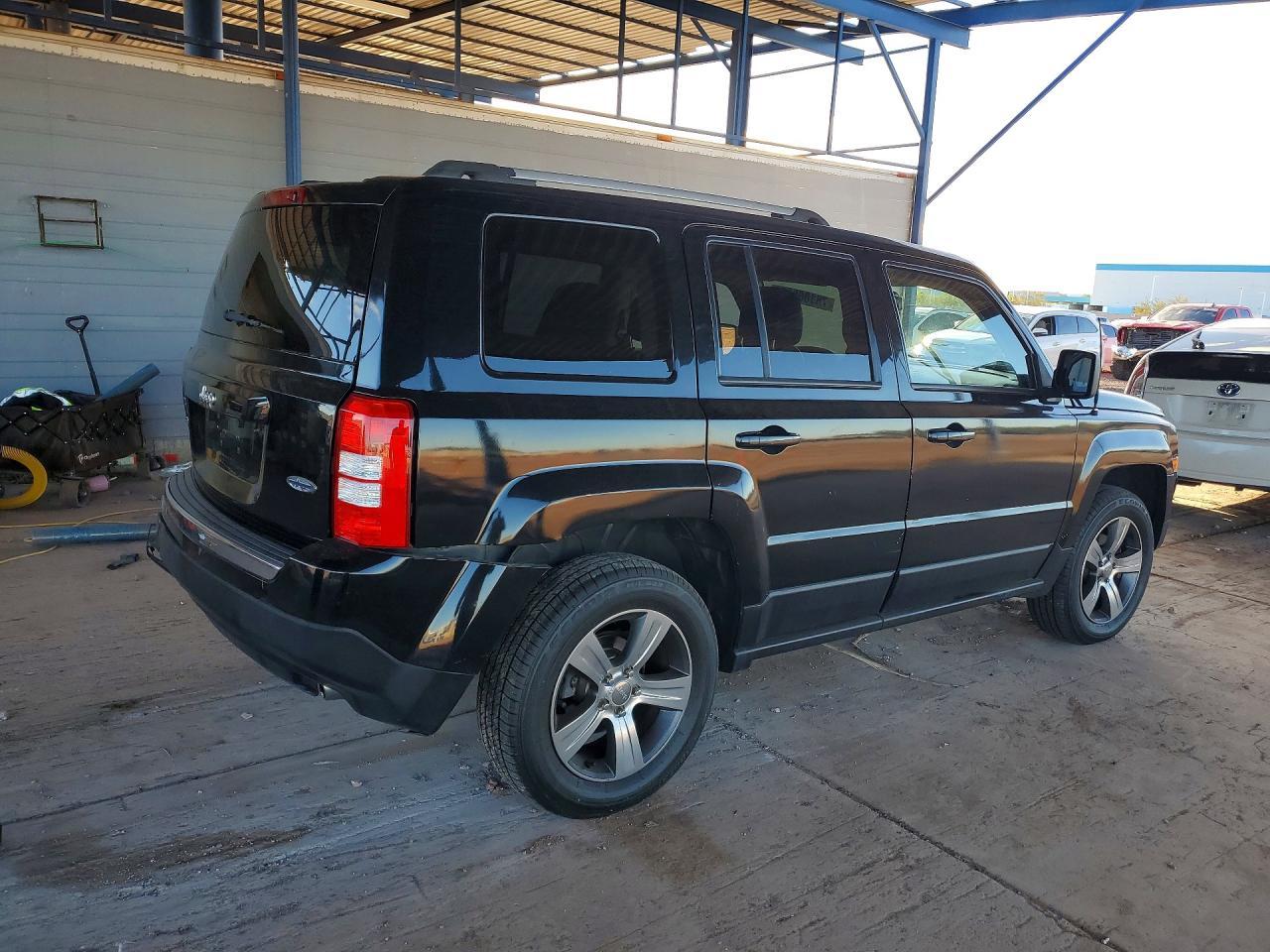 2017 Jeep Patriot - Фото 3