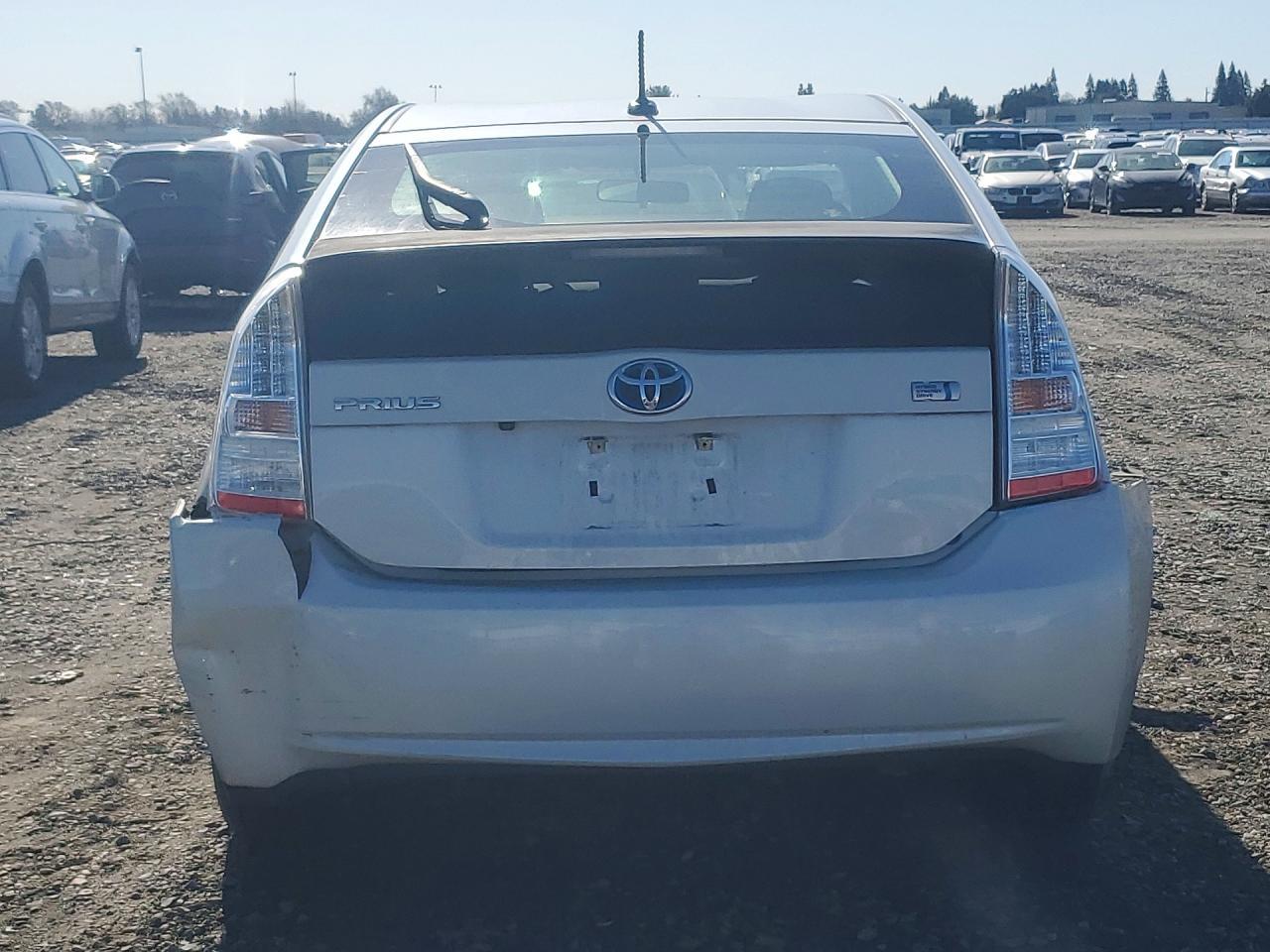 2010 Toyota Prius - Image 6