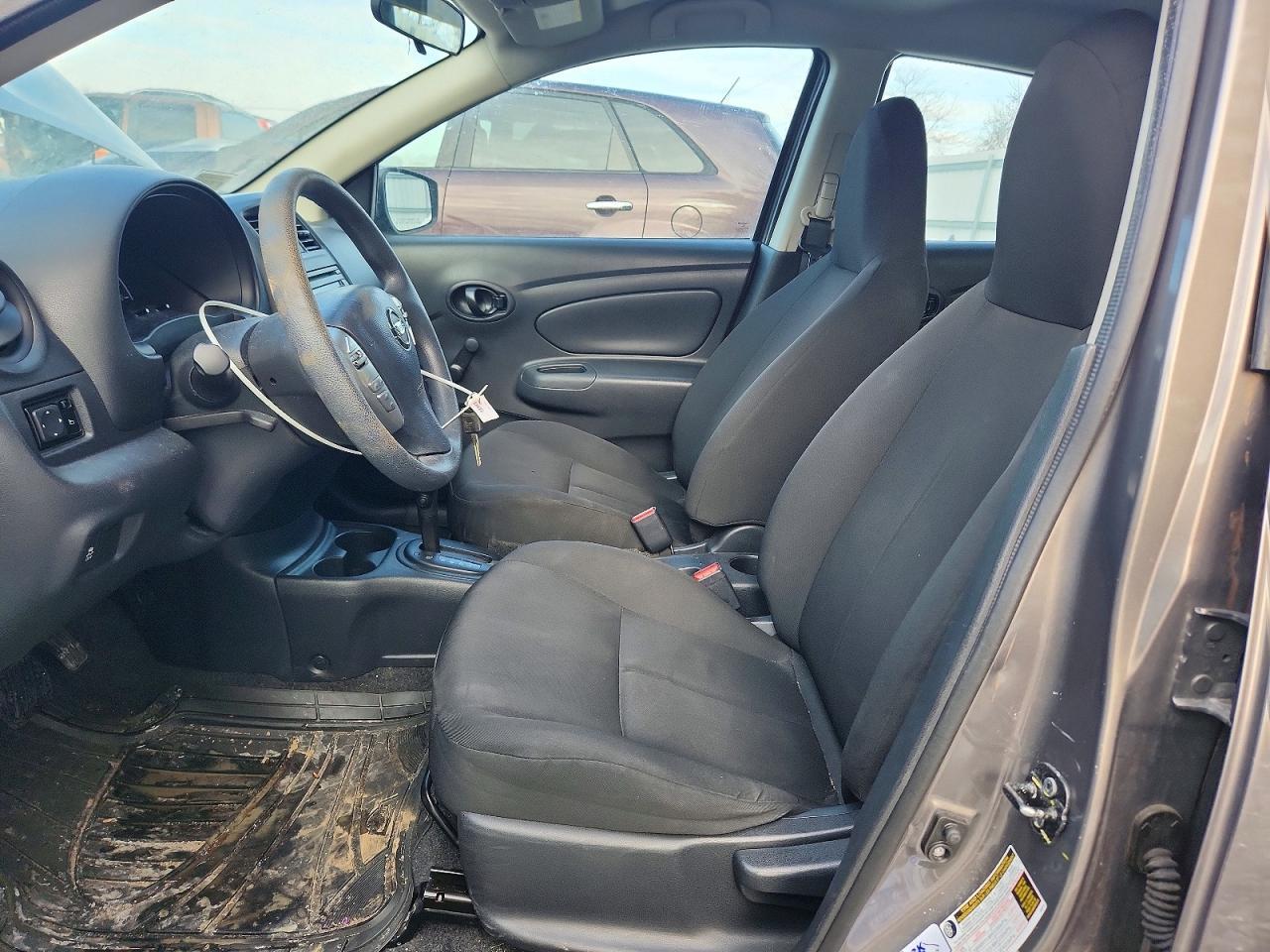 2016 Nissan Versa S - Фото 7