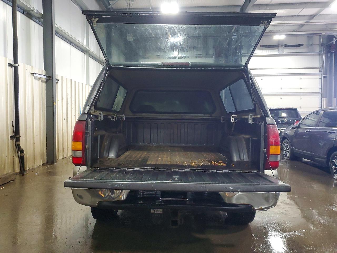 2002 Chevrolet Silverado K1500 - Фото 6