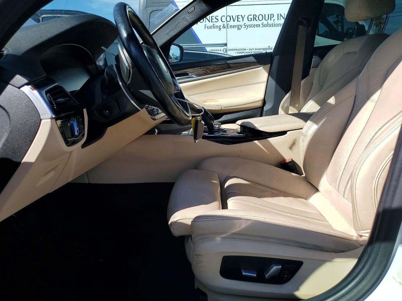 2020 BMW 530 I - Image 7