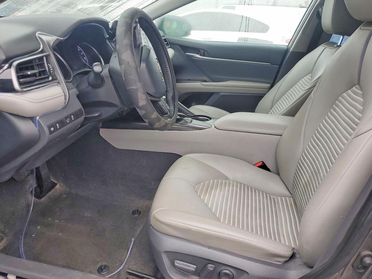 2021 Toyota Camry Se - Image 7