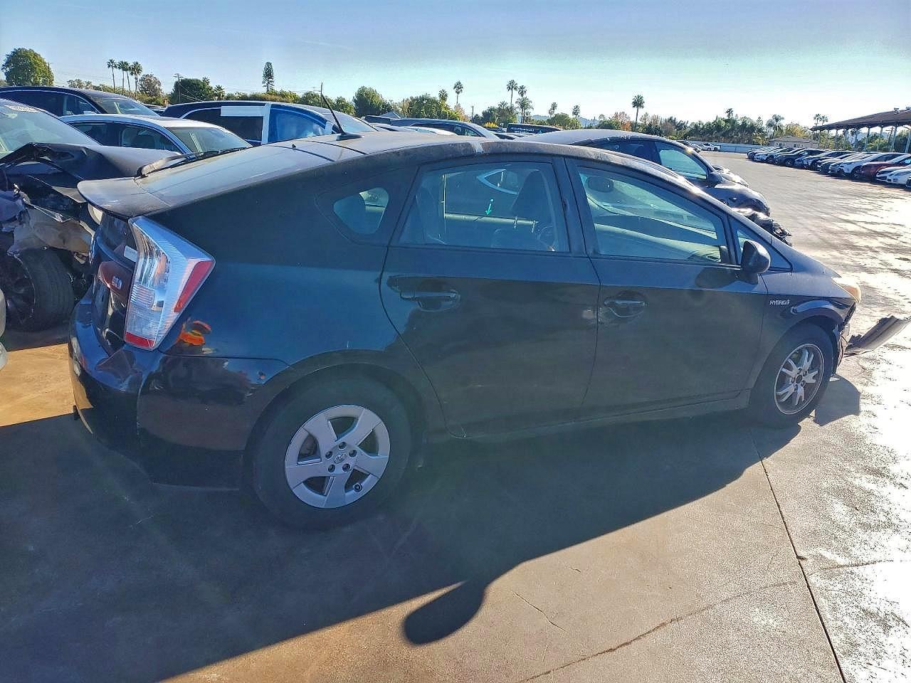 2011 Toyota Prius - Фото 3