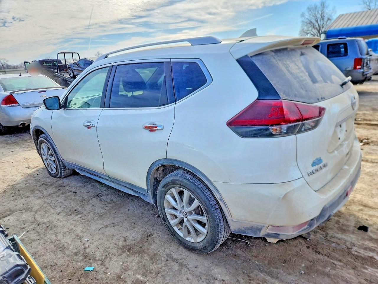 2019 Niss Rogue Sv - Фото 2