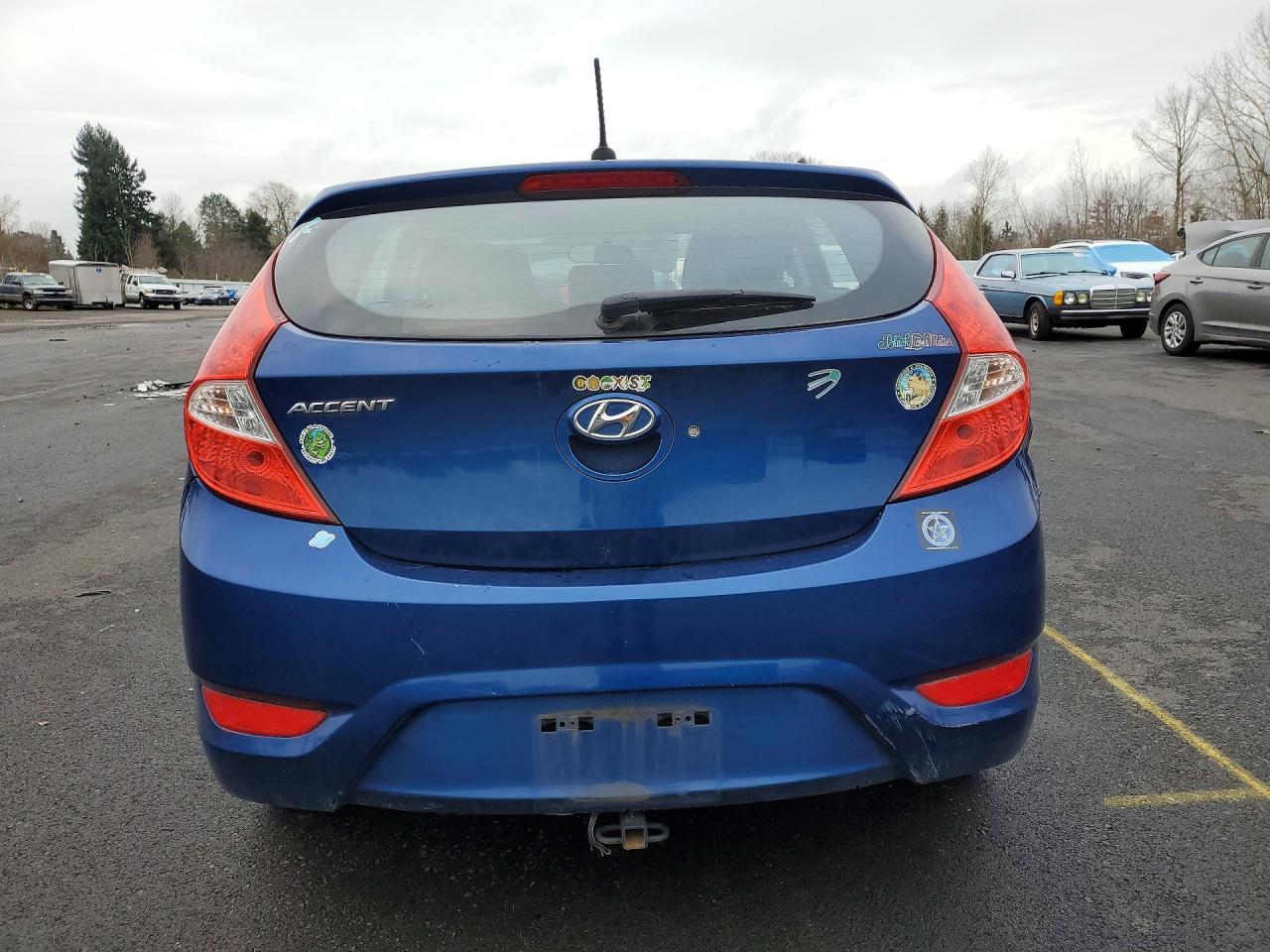 2016 Hyundai Accent Se - Фото 6