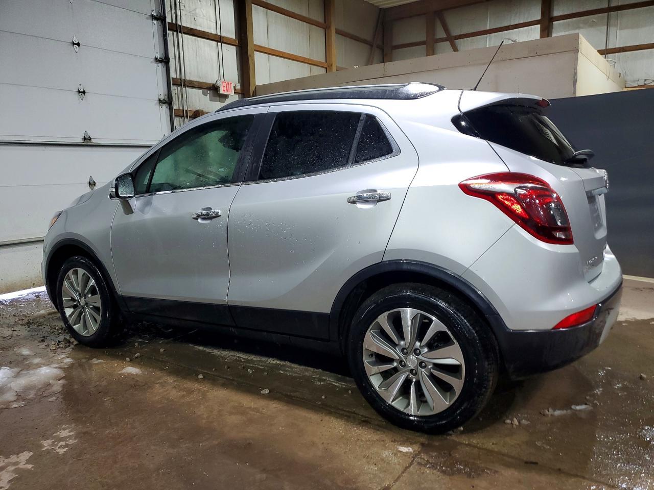 2017 Buick Encore Preferred - Фото 2