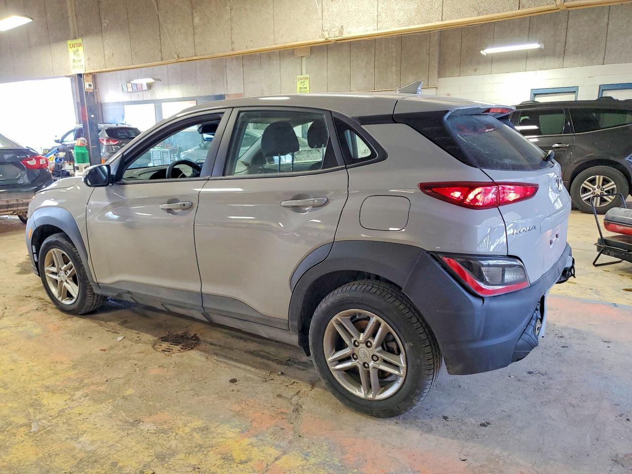 2023 Hyundai Kona Se - Image 2