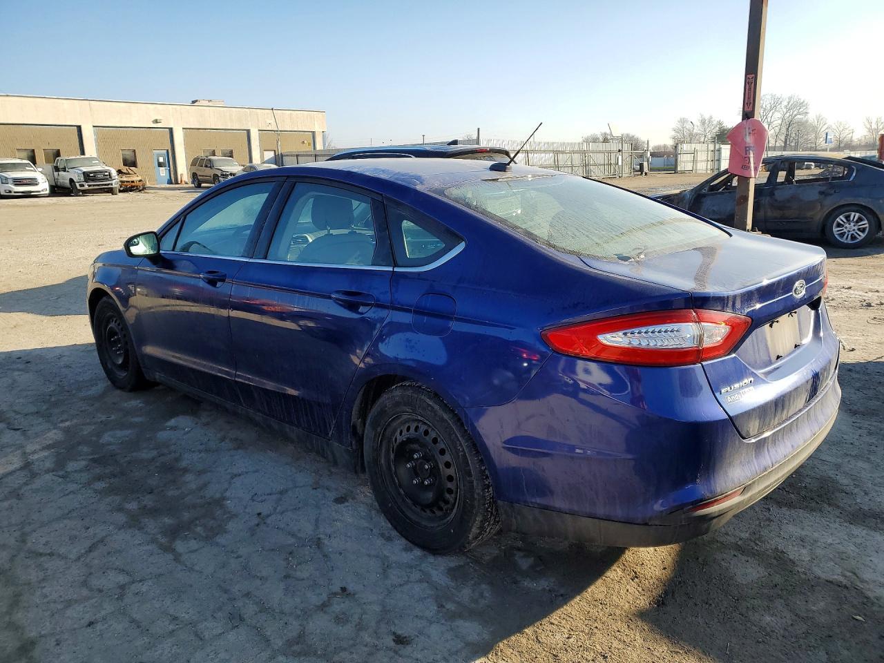 2014 Ford Fusion S - Image 2