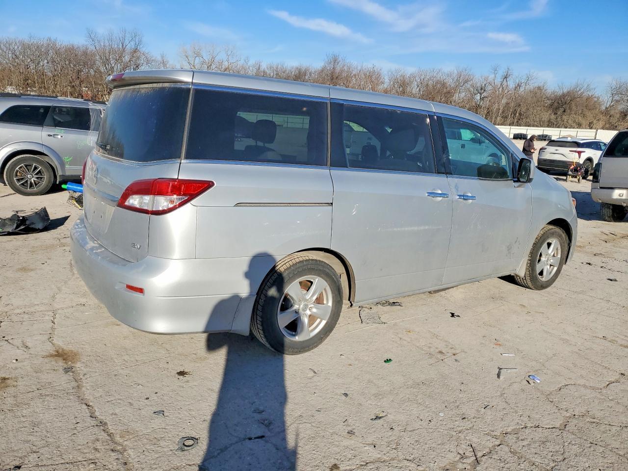 2011 Nissan Quest S - Image 3