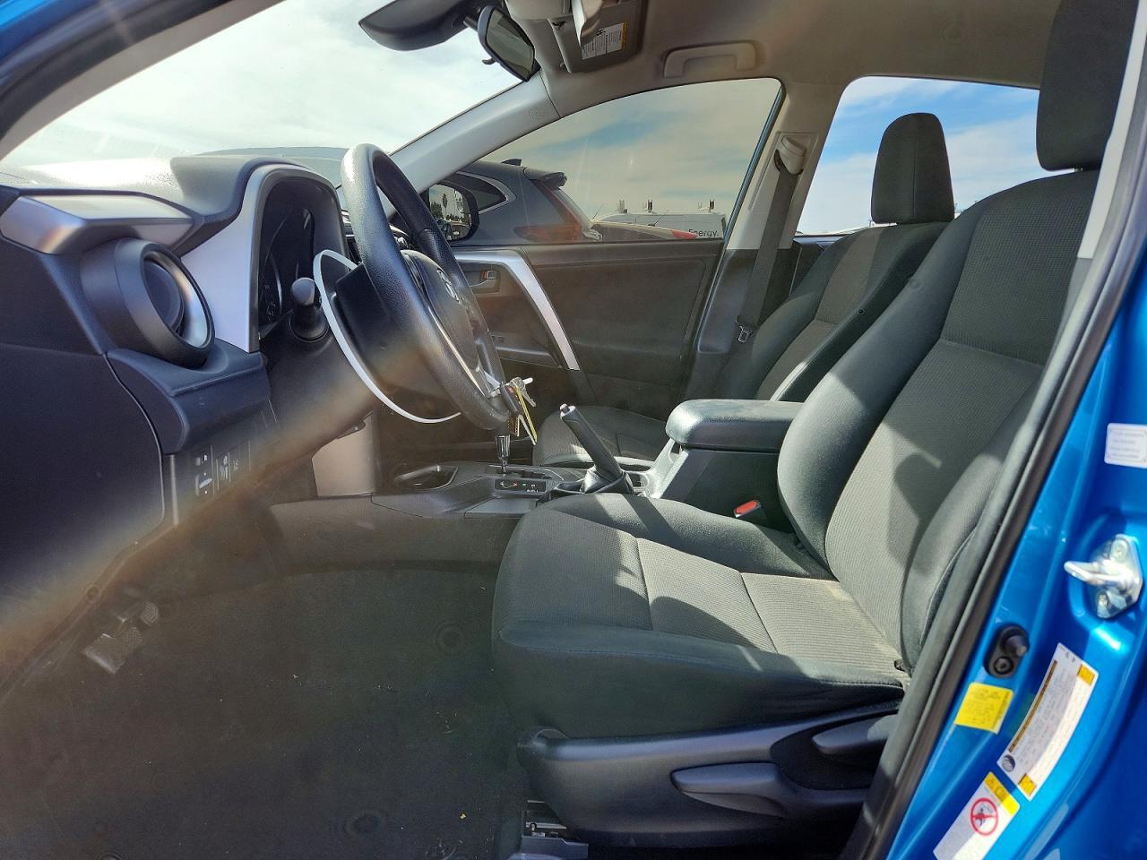 2018 Toyota Rav4 Le - Image 7
