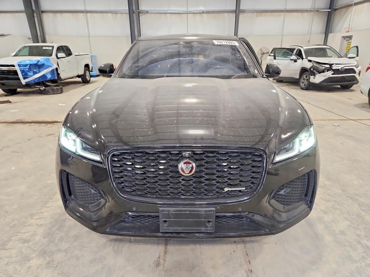 2021 Jaguar F-Pace R-Dynamic S - Фото 5