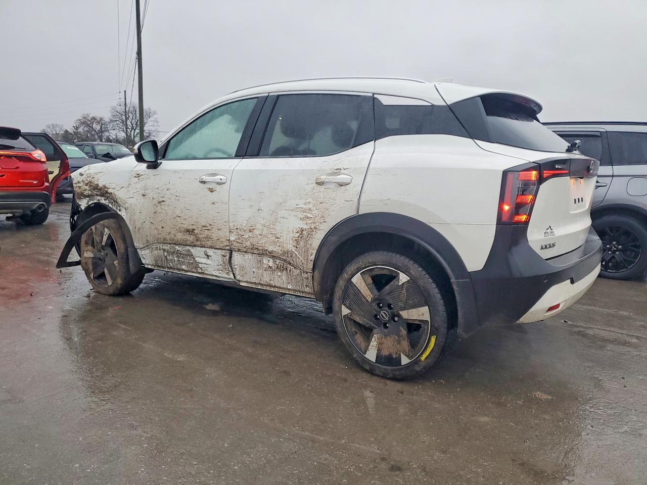 2025 Nissan Kicks Sr - Фото 2