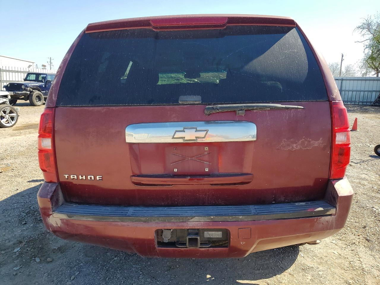 2008 Chevrolet Tahoe C1500 - Image 6