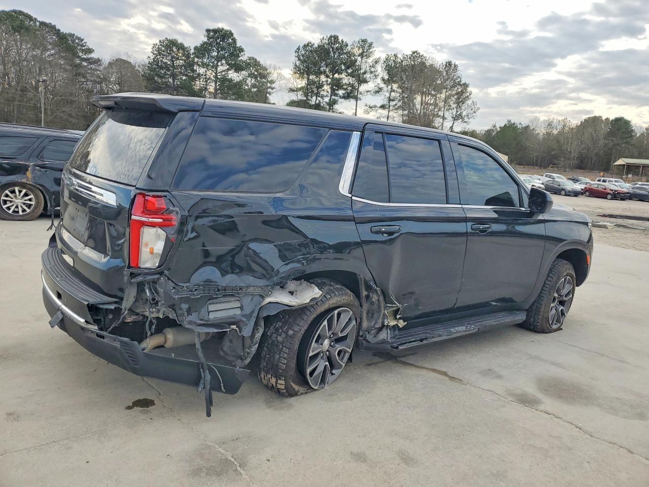 2023 Chevrolet Tahoe K1500 - Image 3