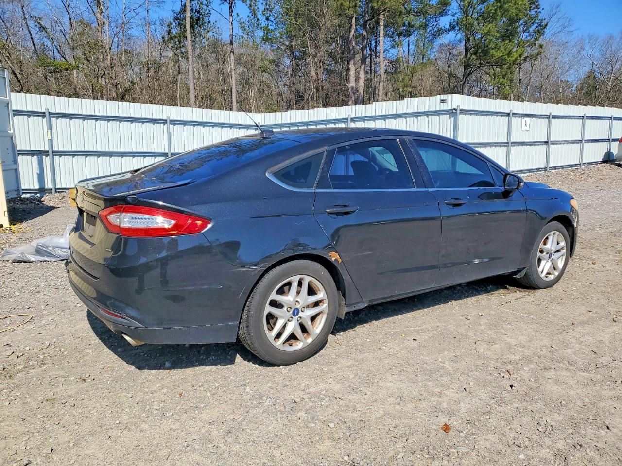 2014 Ford Fusion Se - Фото 3