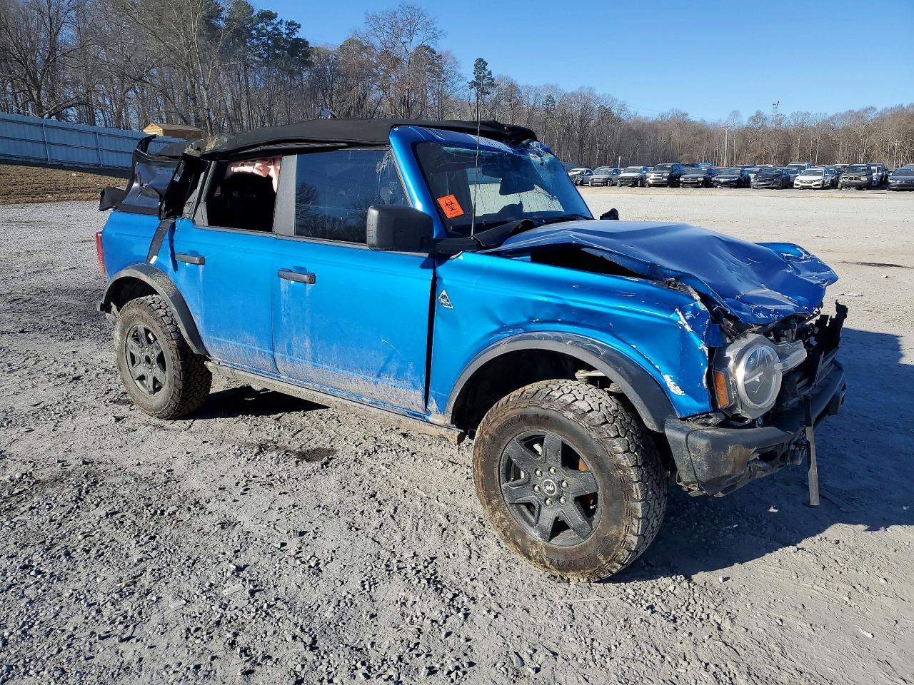 2024 Ford Bronco Black Diamond - Фото 4
