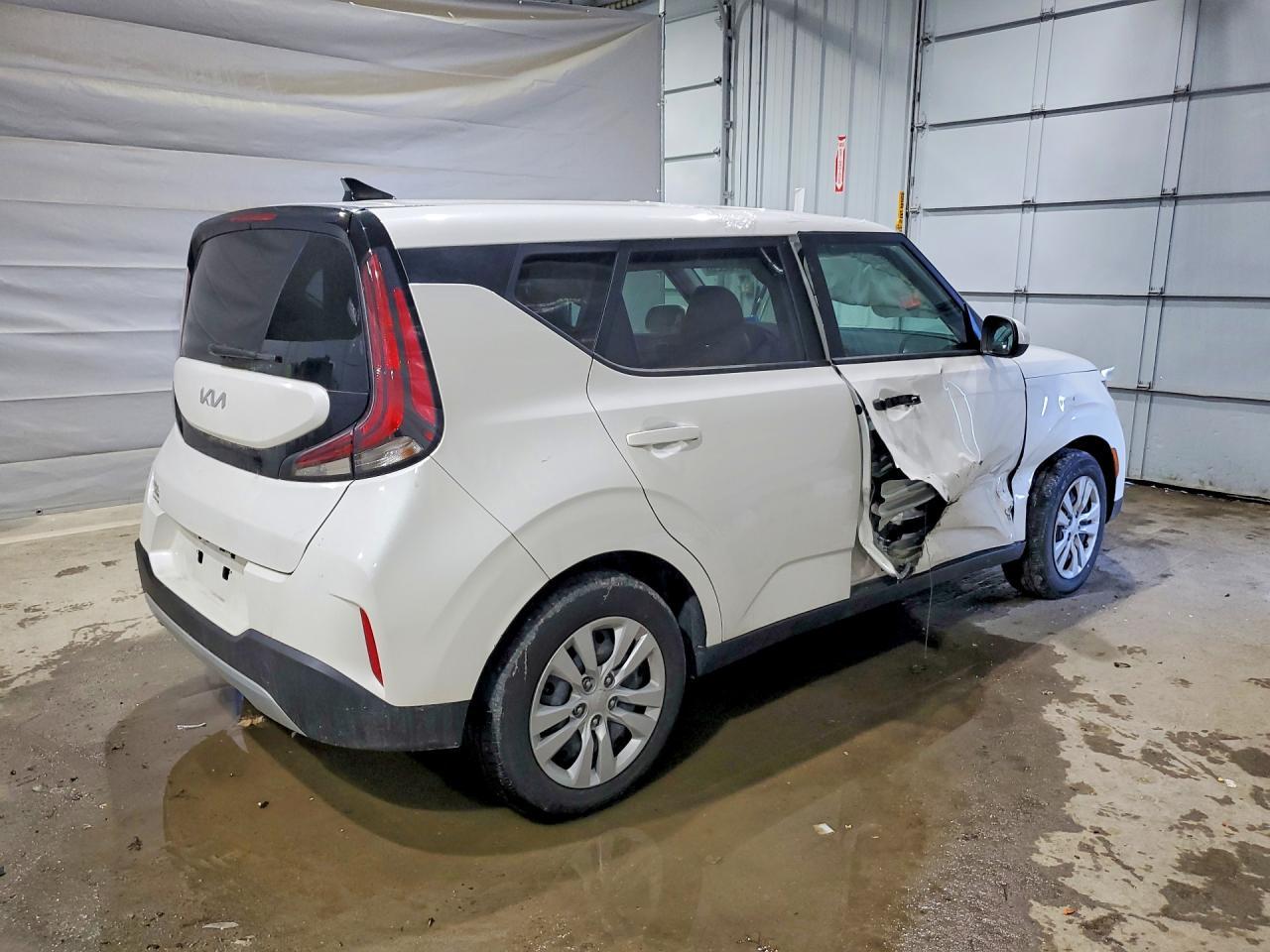 2023 Kia Soul Lx - Фото 3
