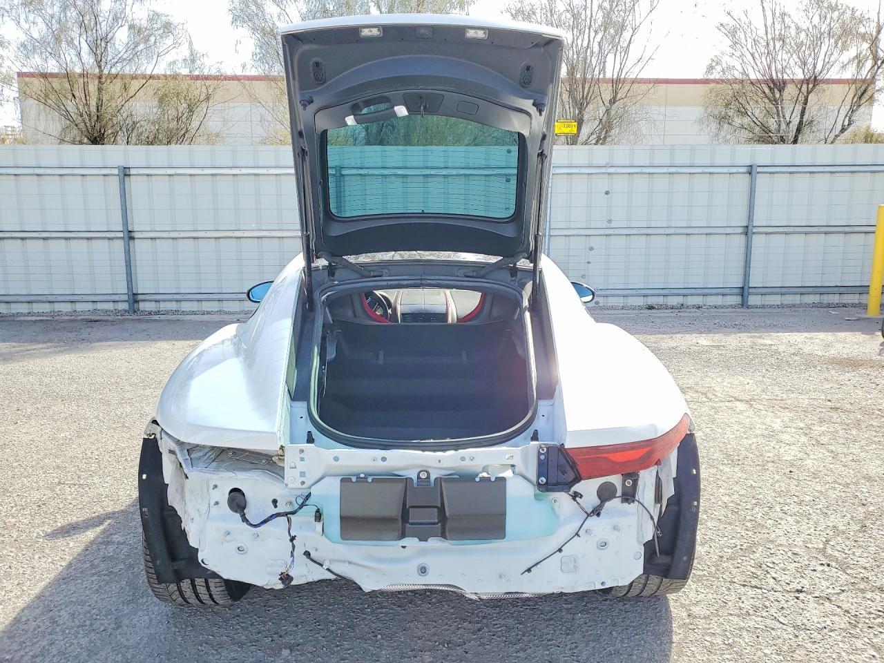 2022 Jaguar F-Type - Image 6