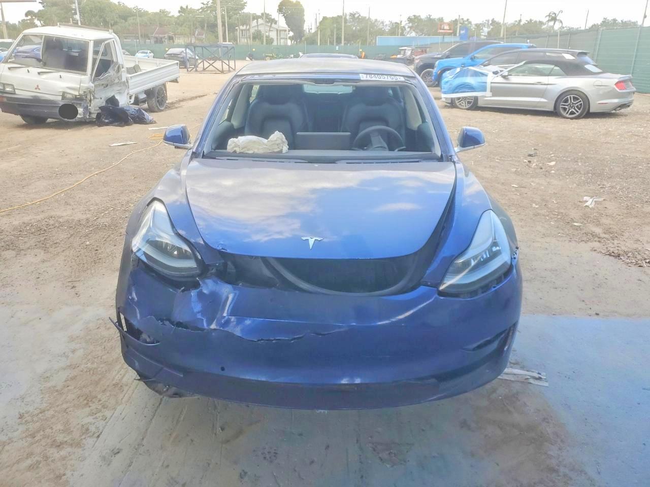 2020 Tesla Model 3 - Image 5