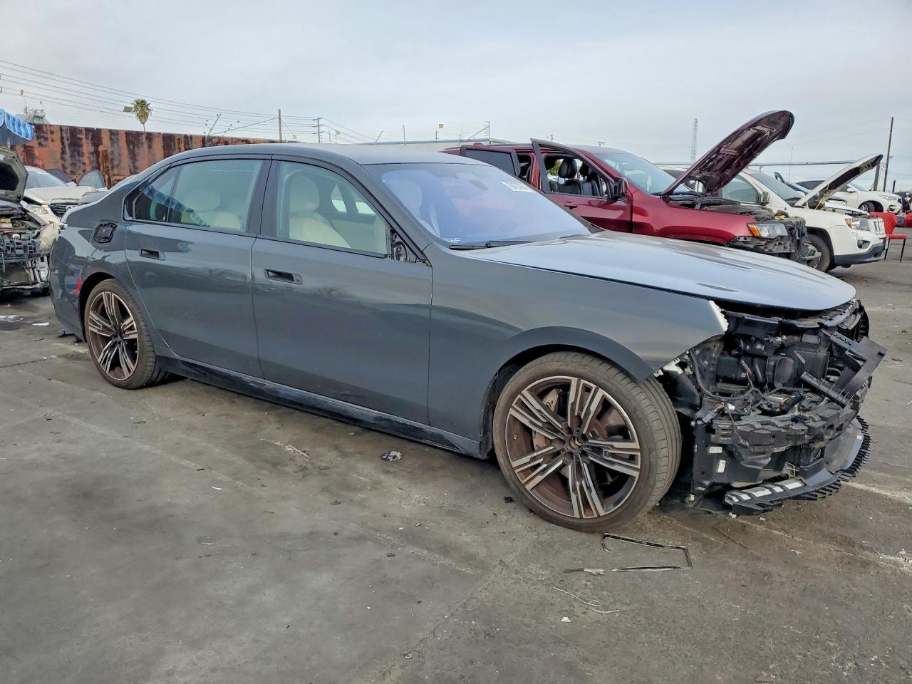 2024 BMW 760 Xi - Image 4