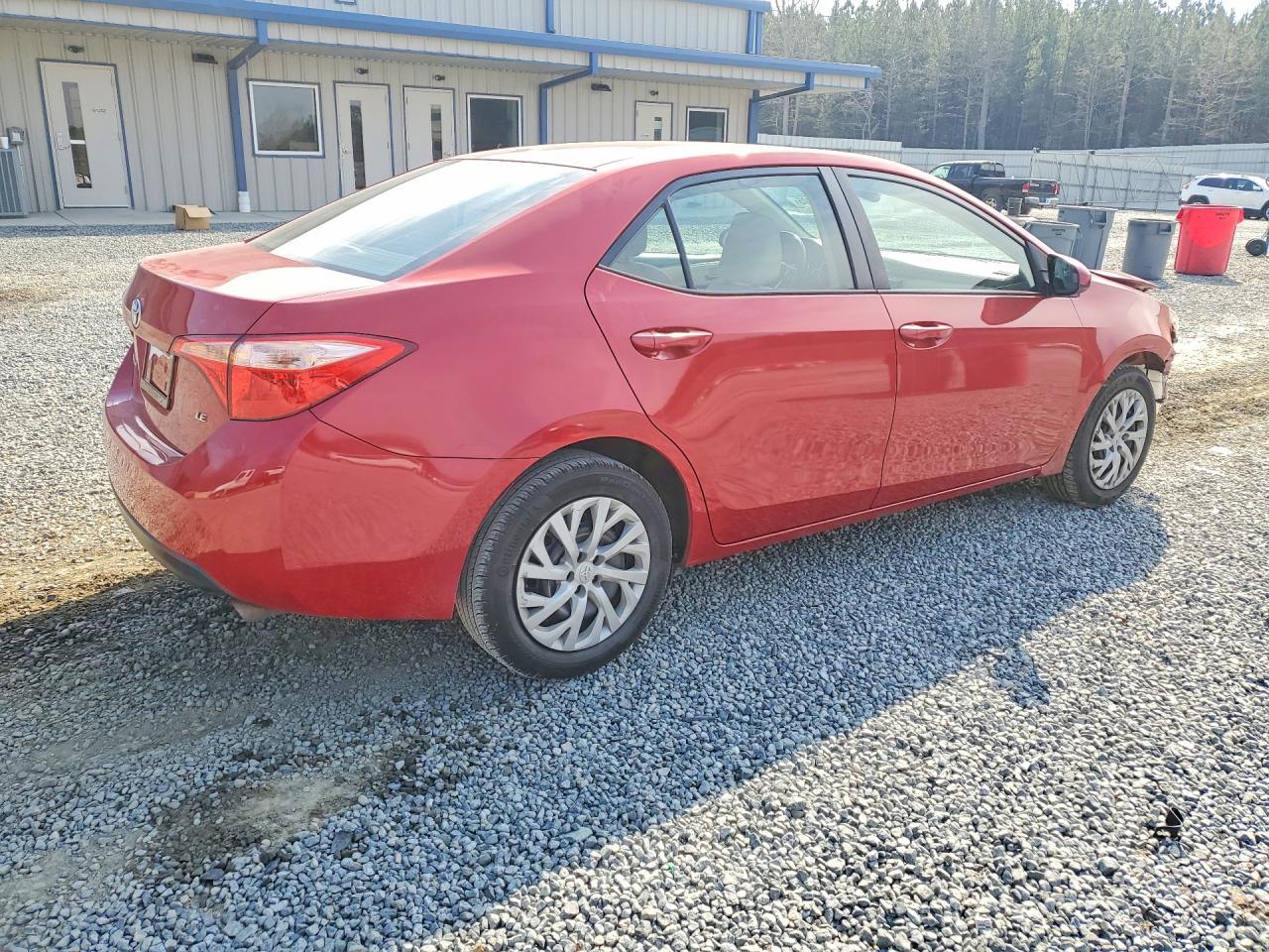 2018 Toyota Corolla Le - Image 3