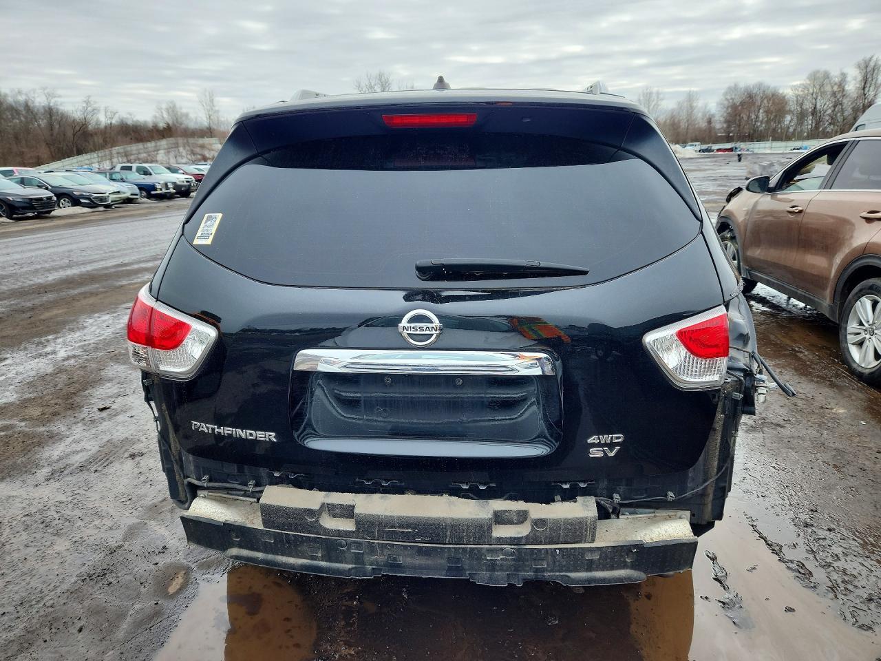 2015 Nissan Pathfinder S - Фото 6