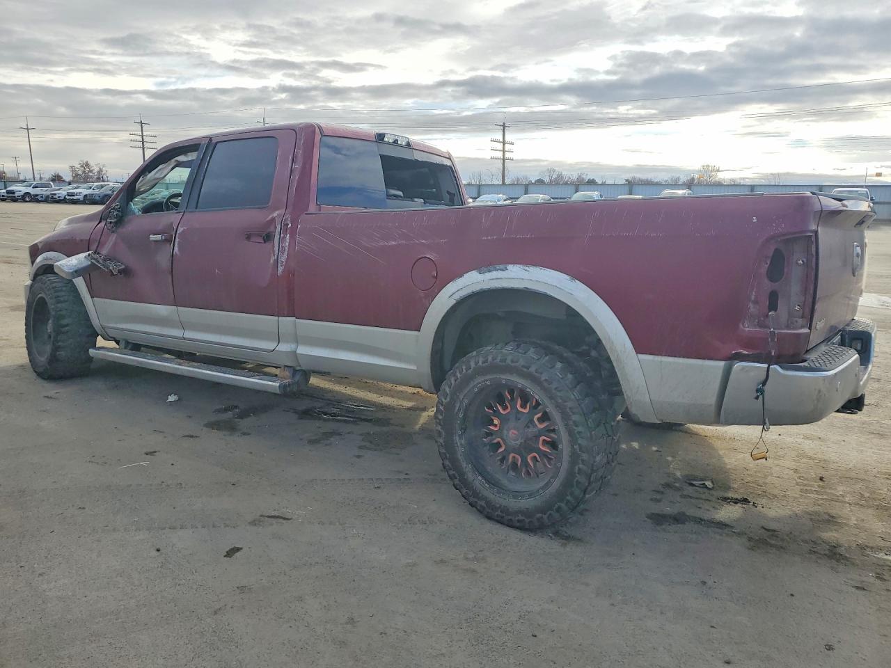 2018 Ram 3500 Laramie - Фото 2