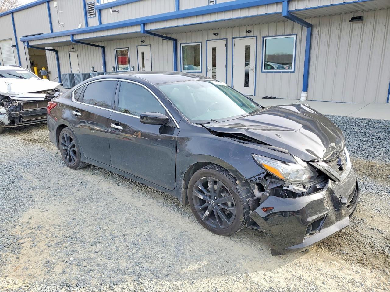 2018 Niss Altima - Фото 4