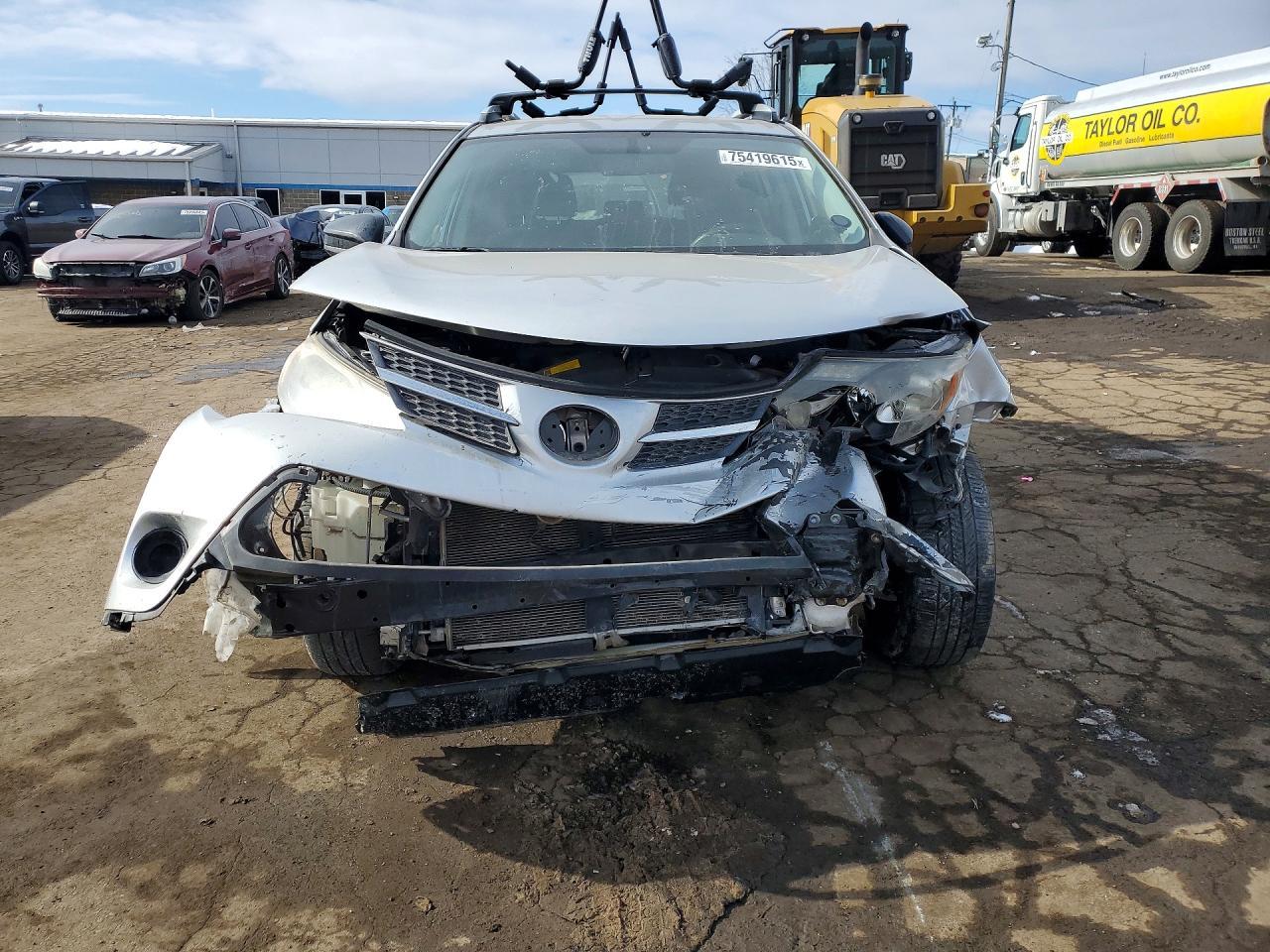 2015 Toyota Rav4 Le - Фото 5