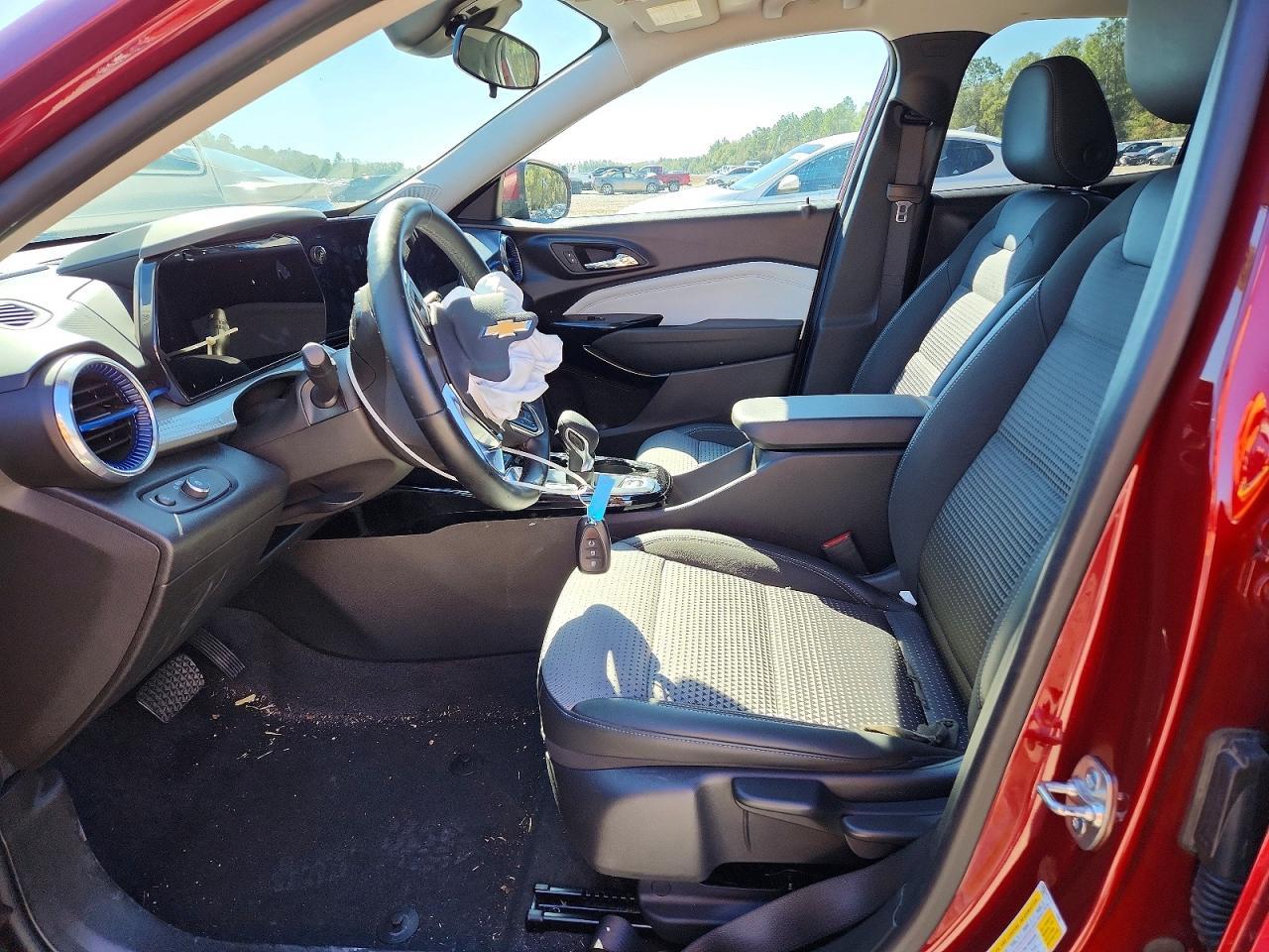 2025 Chevrolet Trax 1Lt - Image 7