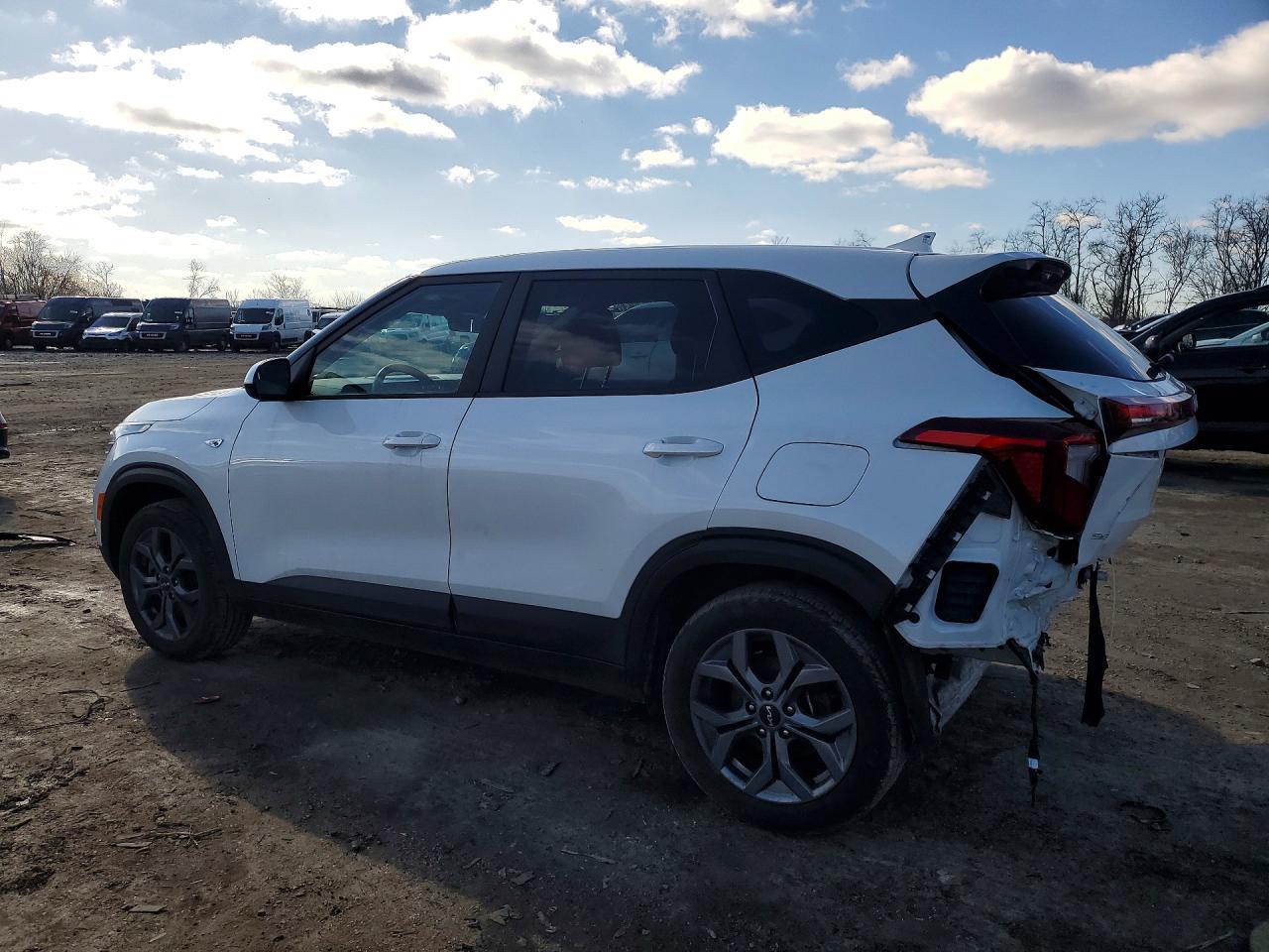 2024 Kia Seltos Lx - Фото 2