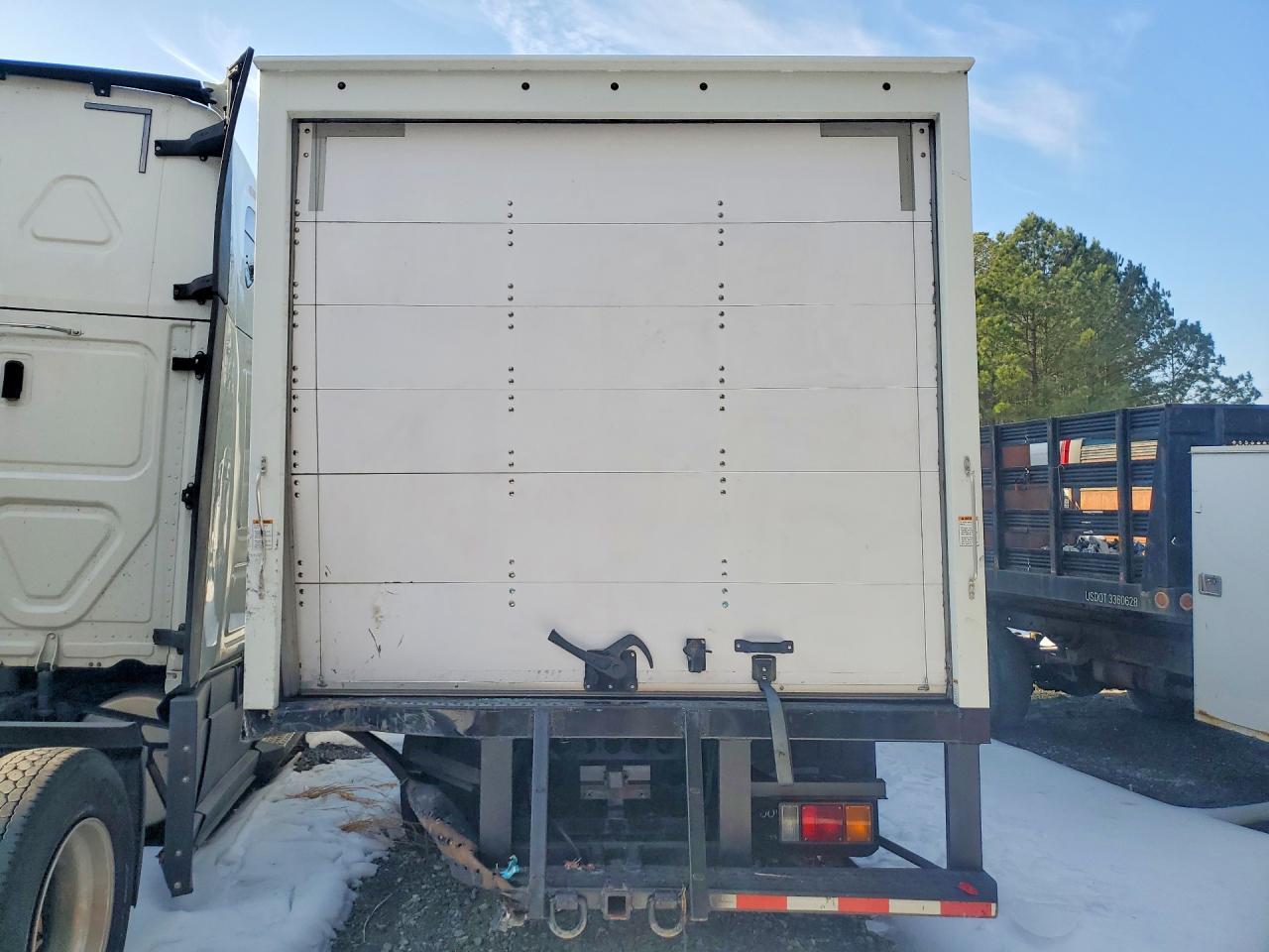 2022 Isuzu Npr Hd - Image 6