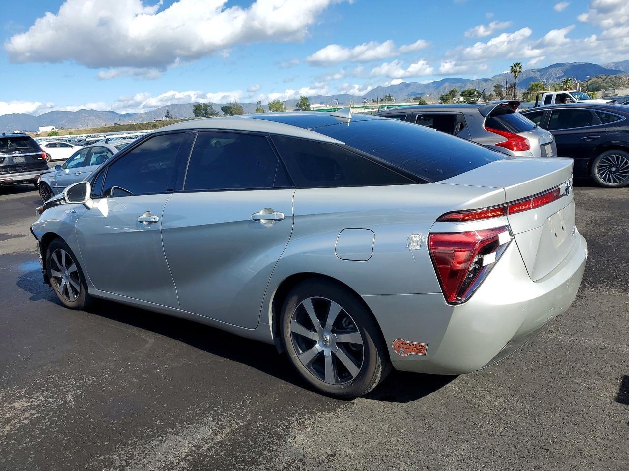 2020 Toyota Mirai - Фото 2