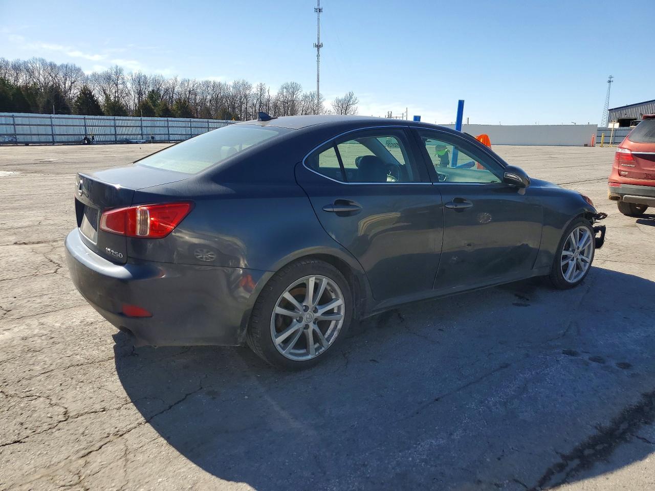 2011 Lexus Is 250 - Фото 3