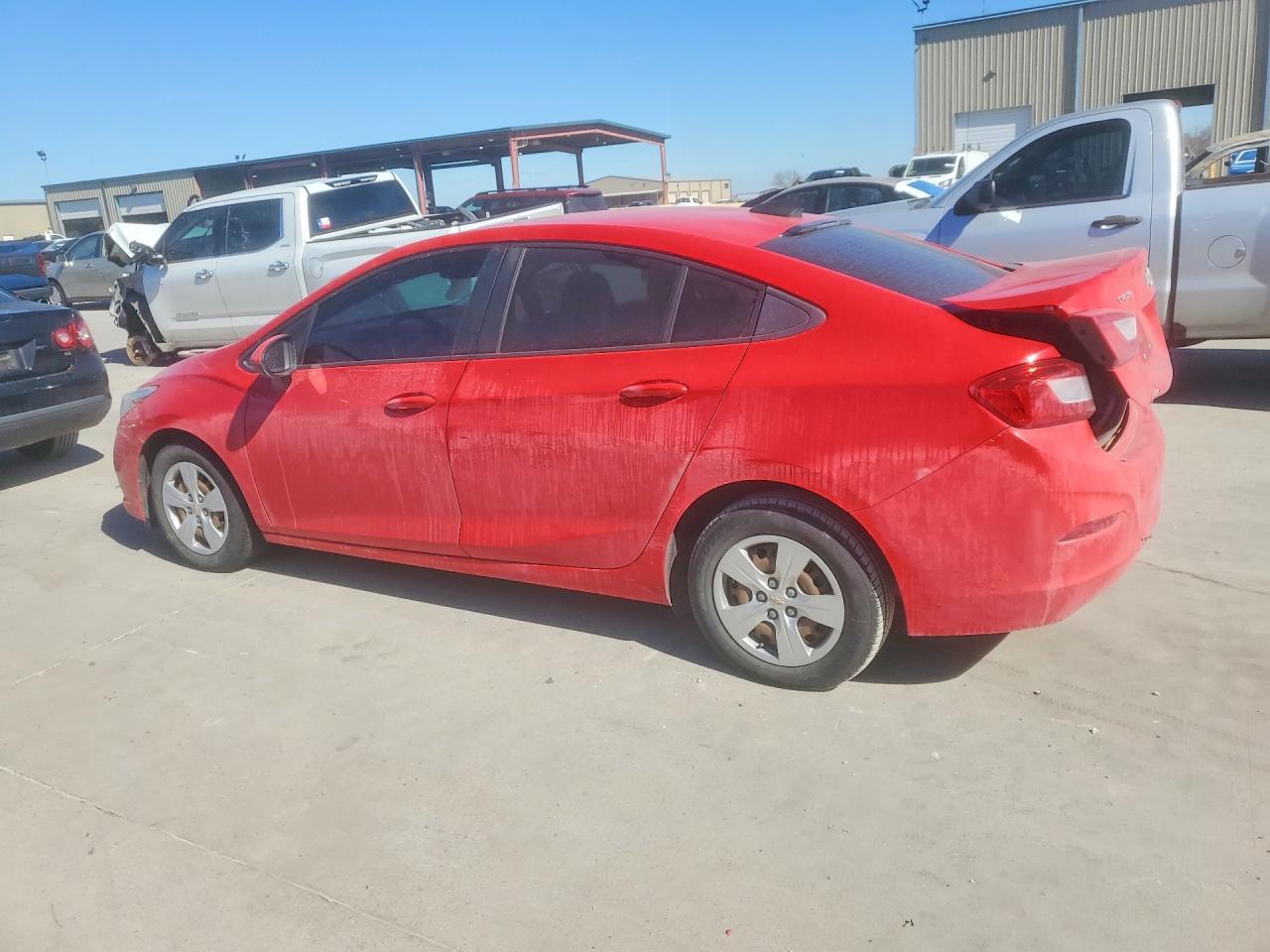 2018 Chevrolet Cruze Ls - Фото 2