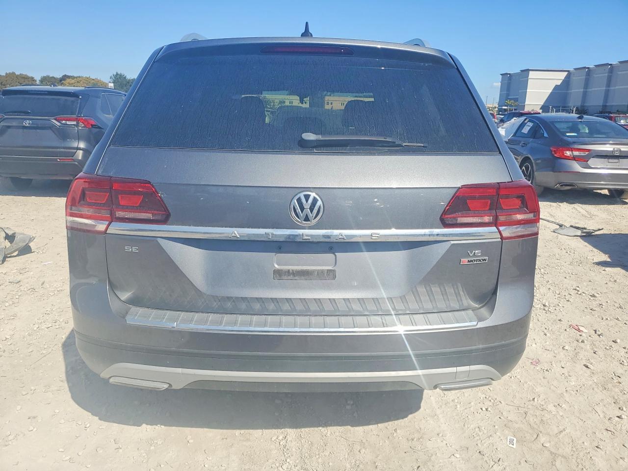 2019 Volkswagen Atlas Se - Фото 6