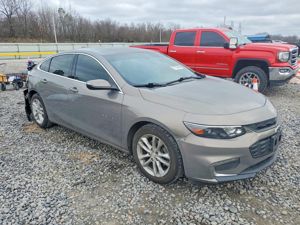 2018 Chevrolet Malibu Lt - Image 4