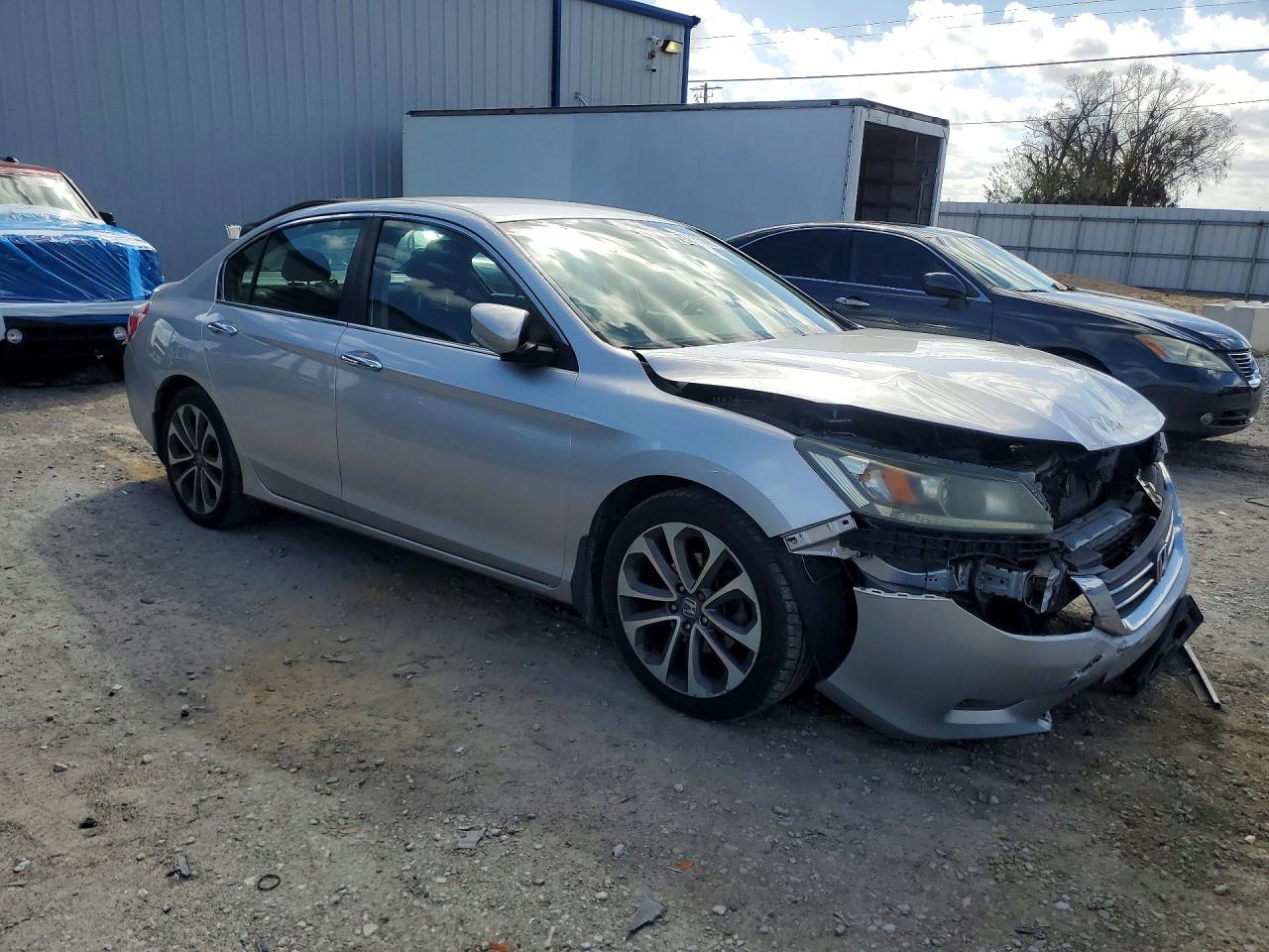 2015 Honda Accord Sport - Фото 4