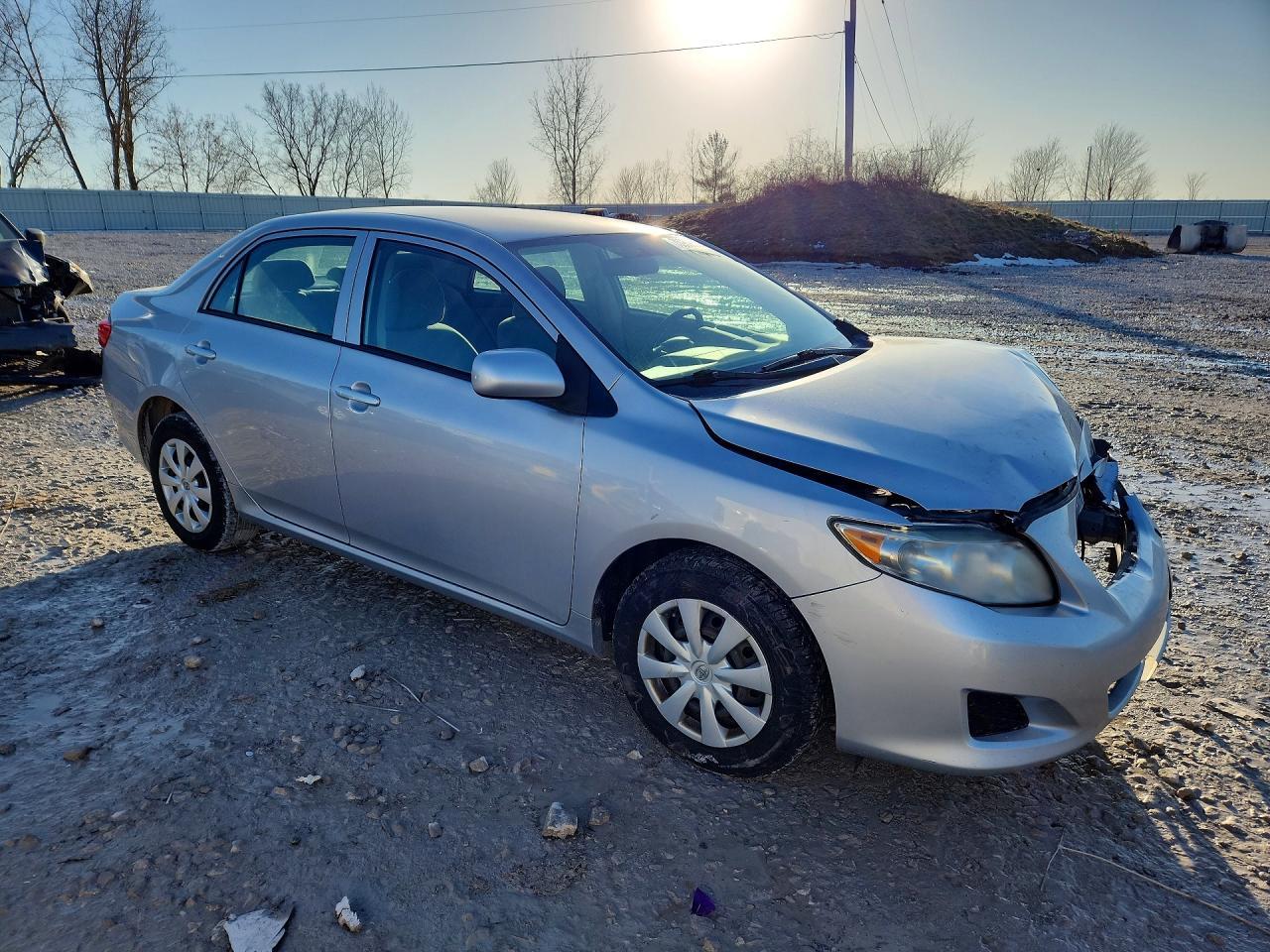 2010 Toyota Corolla Base - Фото 4