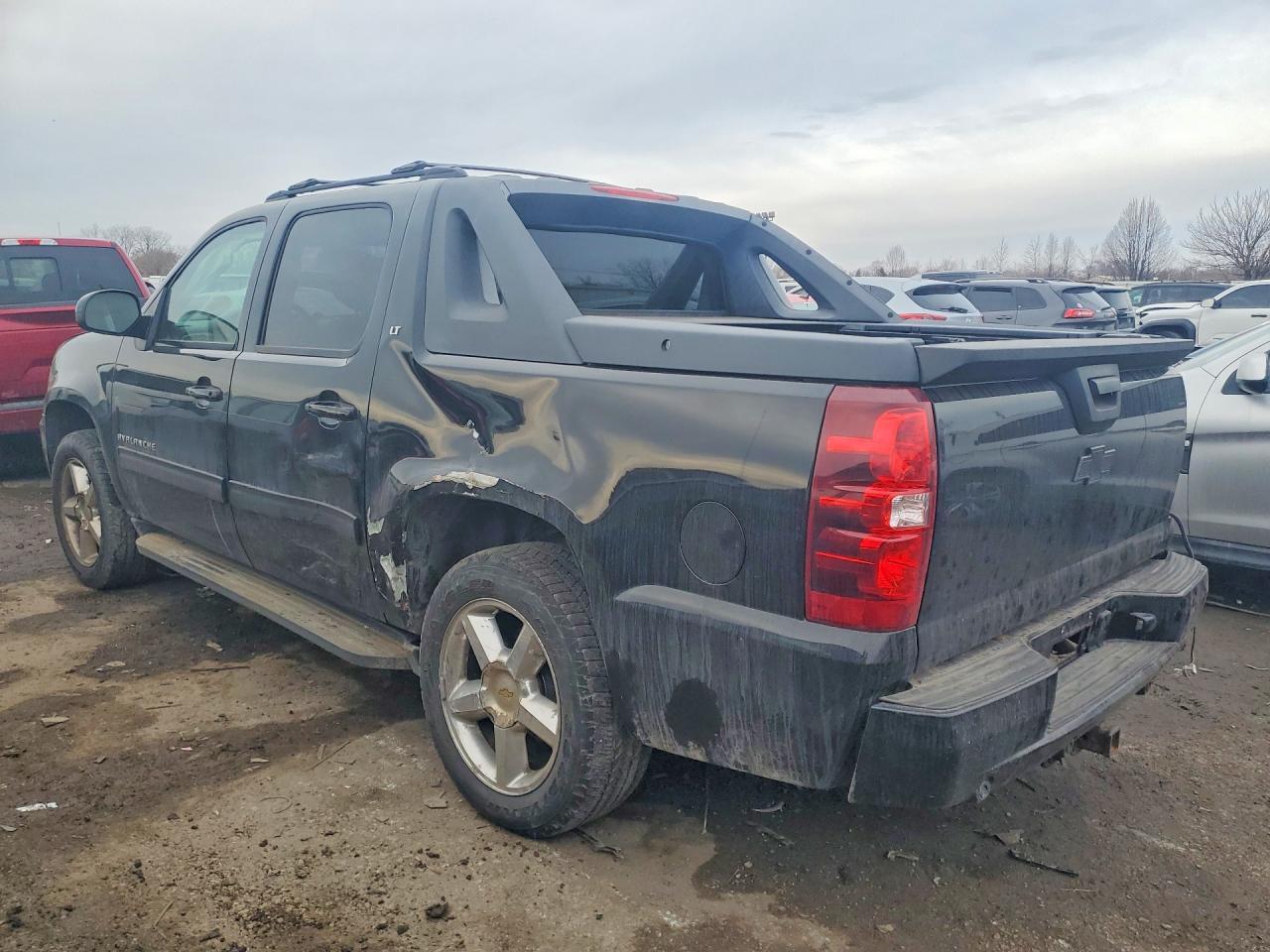 2012 Chevrolet Avalanche Lt - Фото 2