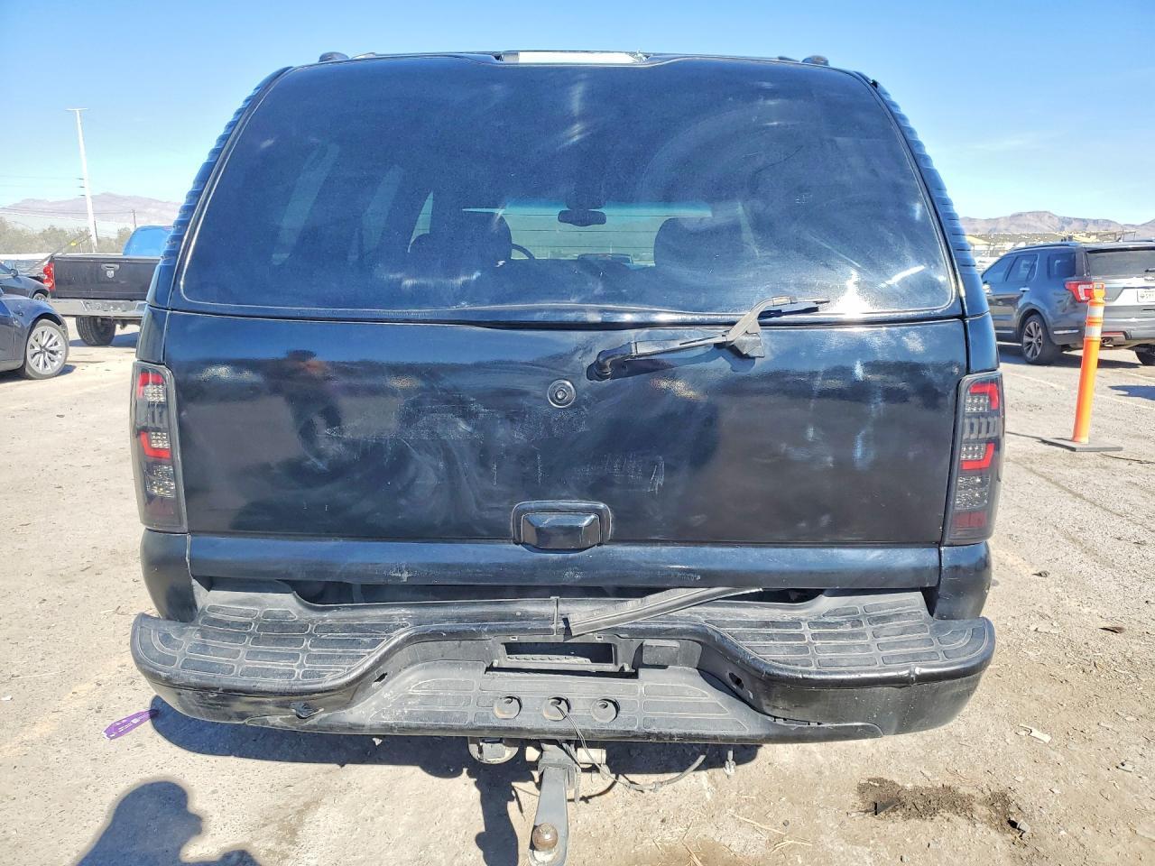2001 Chevrolet Tahoe C1500 - Фото 6