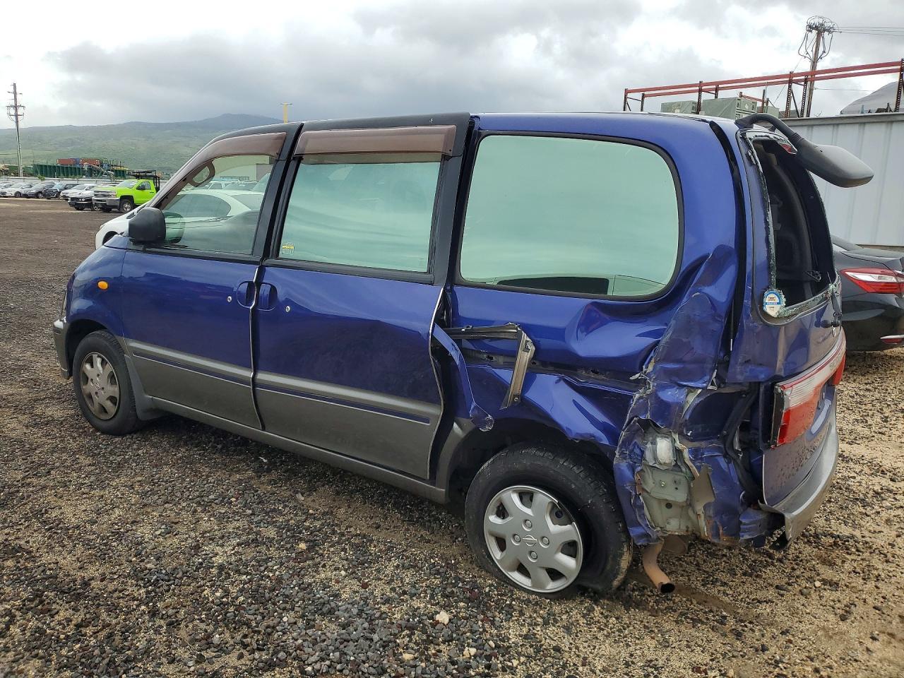 1998 Nissan Serena - Фото 2