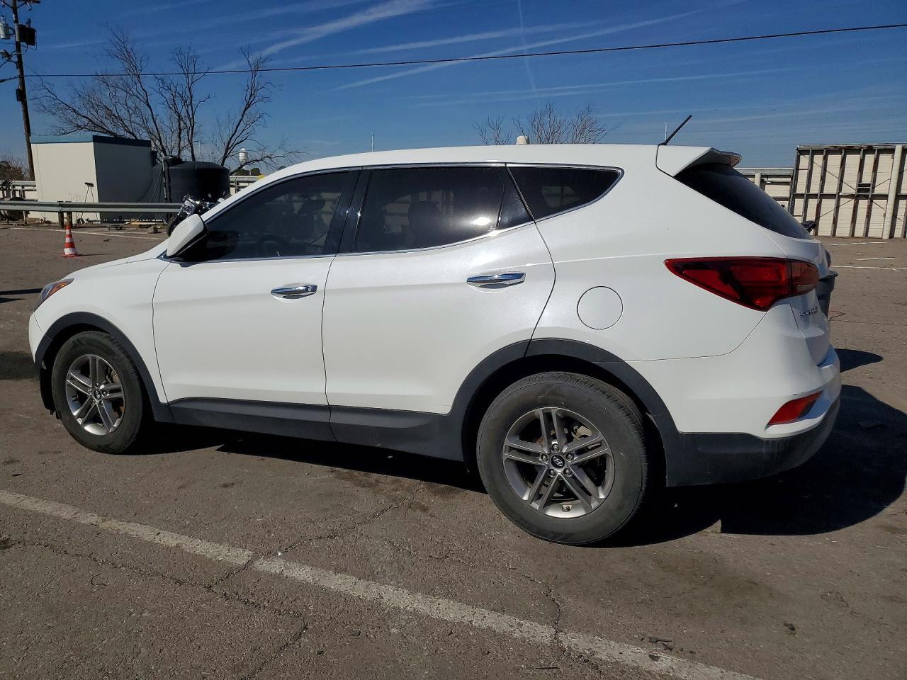 2018 Hyundai Santa Fe Sport - Фото 2