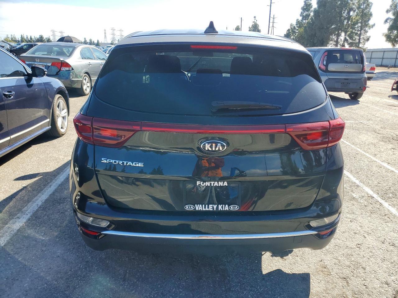 2022 Kia Sportage Lx - Фото 6