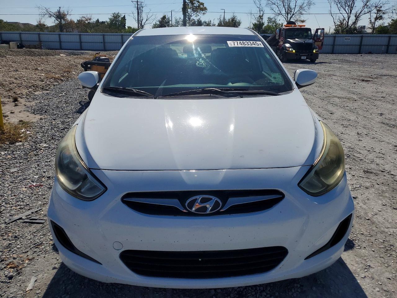 2016 Hyundai Accent Se - Фото 5