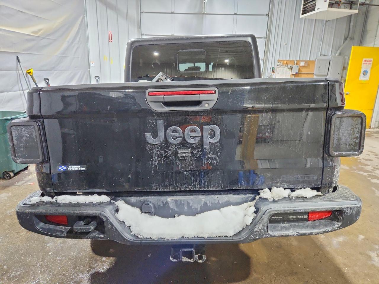 2021 Jeep Gladiator Sport - Фото 6