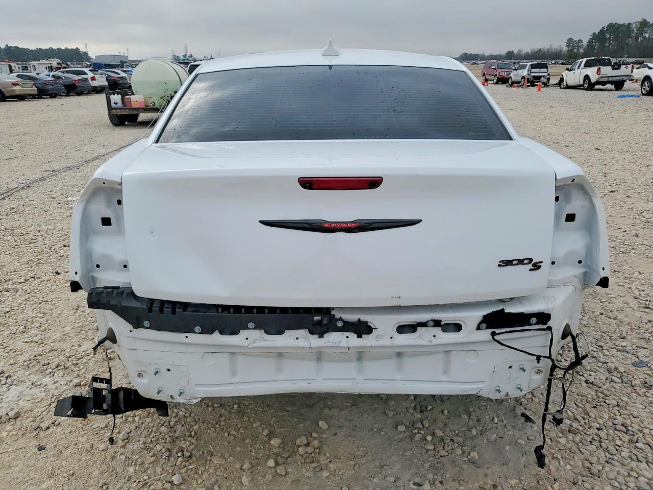 2021 Chrysler 300 S - Фото 6