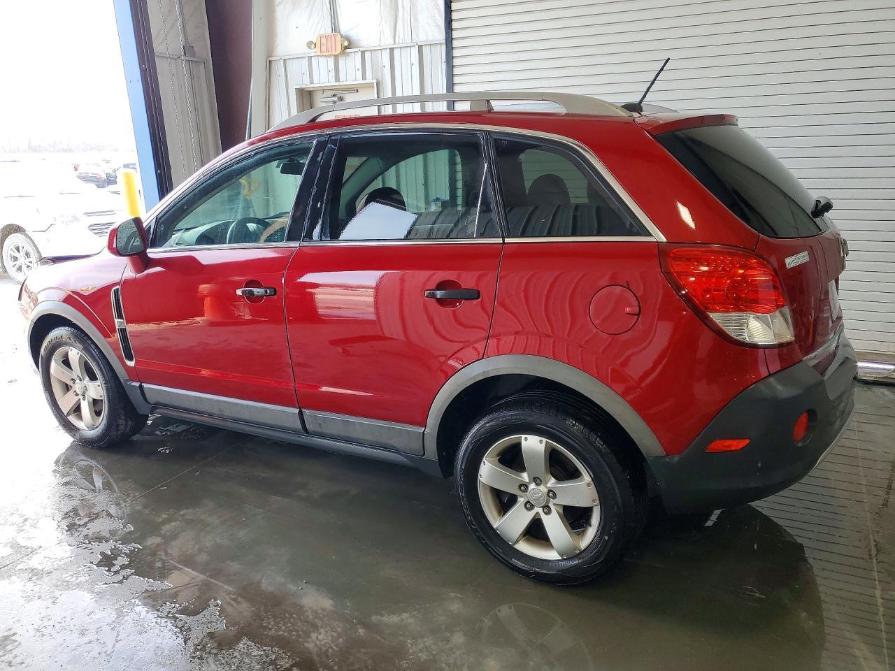 2012 Chevrolet Captiva Sport - Image 2