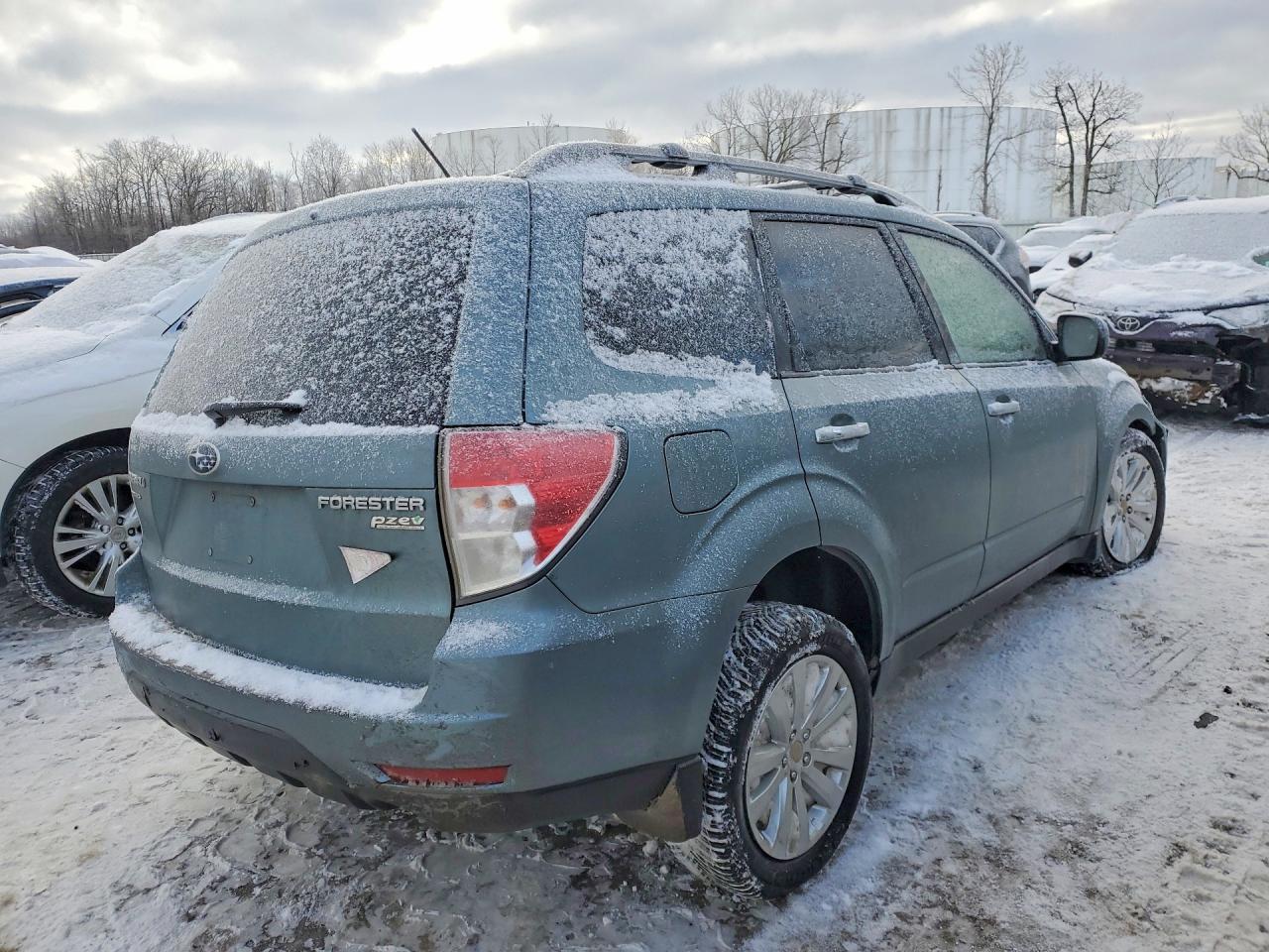 2012 Subaru Forester 2.5X Premium - Фото 3